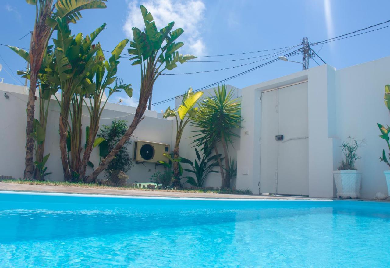 Maison Plain-Pied Avec Piscine Chauffee Tunis Exterior photo